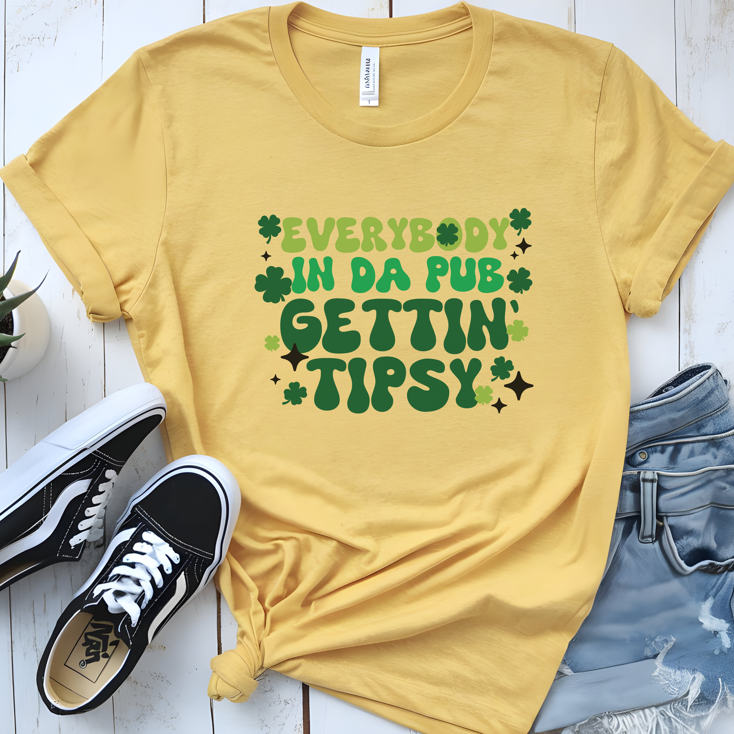 "Everybody In Da Pub Gettin' Tipsy" Graphic Tee Funny Retro St. Paddy’s Shirt